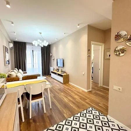 Eiffel Grand View Apartment