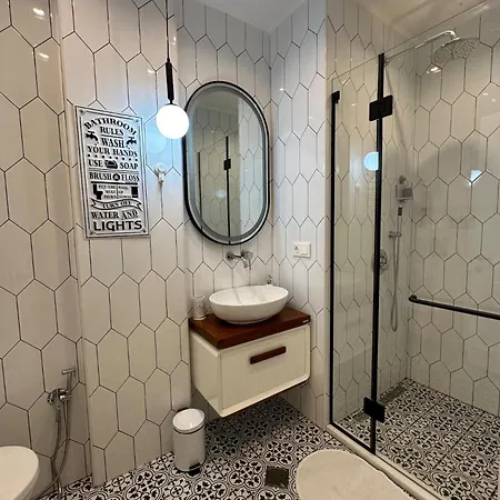 Eiffel Grand View Apartment *