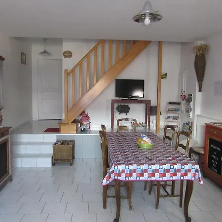 Eiffel Grand View شقة